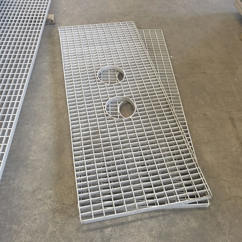 鋼格板表面處理方式對比：噴漆、鍍鋅、不銹鋼哪種更耐用？