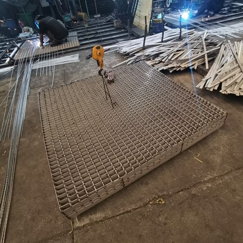 從工業(yè)到藝術(shù)，鋼格柵正在成為設(shè)計(jì)師的新寵