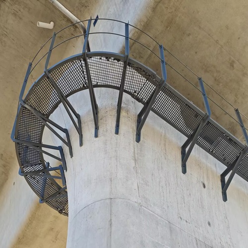 脫硫塔內(nèi)鋼格板用途及耐高溫性能