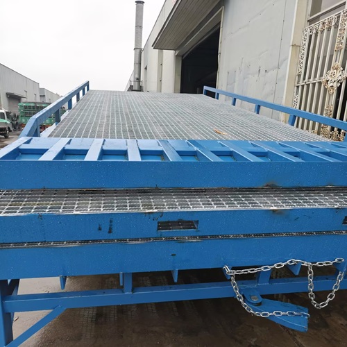 糧倉檢修平臺鋼格板用途及防腐處理